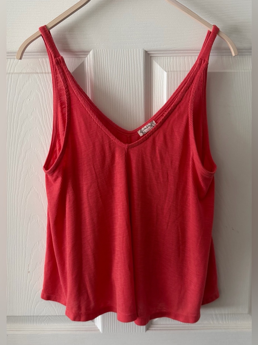 Free People Red V-Neck Ribbed Tank Top - Women